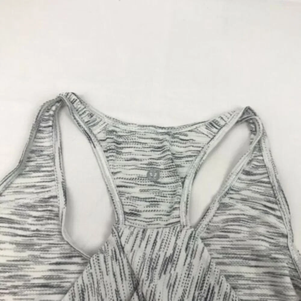 Lululemon Essential Tank Tiger Space Dye Black‎ White Size 8